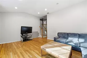 276 Mt Pleasant Rd, Hauppauge, NY 11788 - Photo 11
