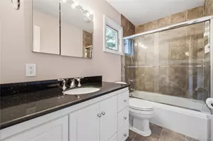 276 Mt Pleasant Rd, Hauppauge, NY 11788 - Photo 25
