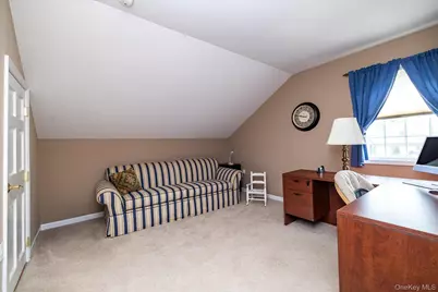 196 Pond View Drive, Port Washington, NY 11050 - Photo 19