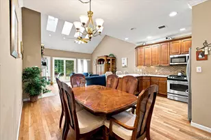 196 Pond View Dr, Port Washington, NY 11050 - Photo 5