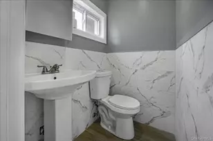 17 Sapir St, Valley Stream, NY 11580 - Photo 5