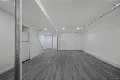 17 Sapir Street, Valley Stream, NY 11580 - Photo 19