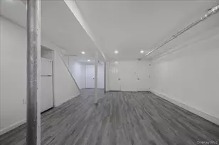17 Sapir St, Valley Stream, NY 11580 - Photo 19