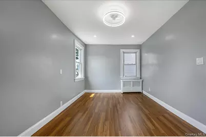 17 Sapir Street, Valley Stream, NY 11580 - Photo 15