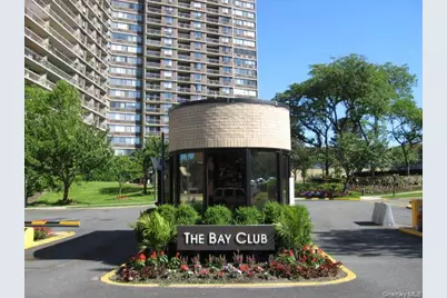 1 Bay Club Drive #18L, Bayside, NY 11360 - Photo 17