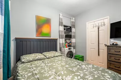 21-05 33rd Street #1F, Astoria, NY 11105 - Photo 7