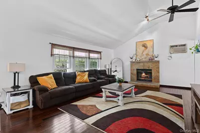 131 Lake Road, Salisbury Mills, NY 12577 - Photo 5