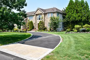 5 Home Ct, Huntington, NY 11743 - Photo 3