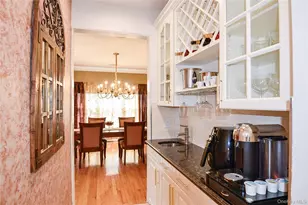 5 Home Ct, Huntington, NY 11743 - Photo 19