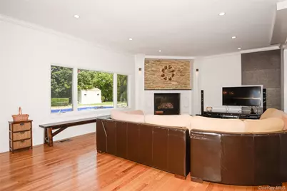 5 Home Court, Huntington, NY 11743 - Photo 15