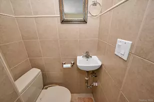 147-03 77th Rd, Flushing, NY 11367 - Photo 9