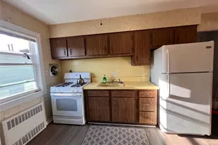 136-25 62nd Ave, Flushing, NY 11367 - Photo 5