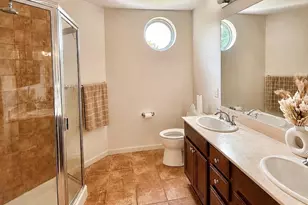 1207 Round Pointe Dr, Haverstraw, NY 10927 - Photo 9