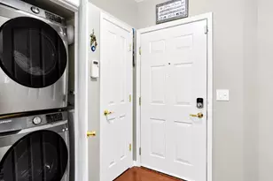 1207 Round Pointe Dr, Haverstraw, NY 10927 - Photo 11