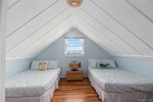 27 Sextant Walk, Robbins Rest, NY 11706 - Photo 15
