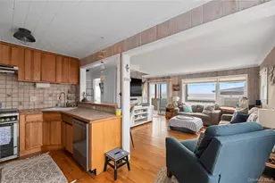 27 Sextant Walk, Robbins Rest, NY 11706 - Photo 5