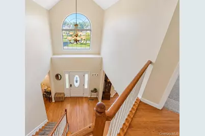 5 Sky View Court, Hauppauge, NY 11788 - Photo 37