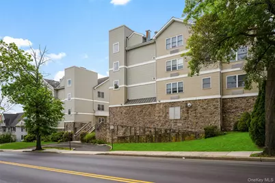 342 Westchester Avenue #25E, Port Chester, NY 10573 - Photo 1