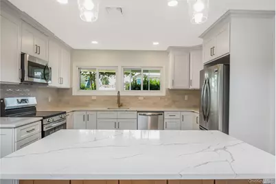 85 Twin Lane N, Wantagh, NY 11793 - Photo 7