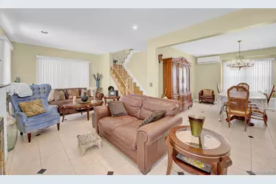 9 Christabel Street, Lynbrook, NY 11563 - Photo 11