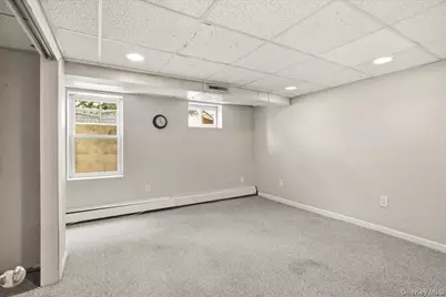 2 6th Avenue, Farmingdale, NY 11735 - Photo 21