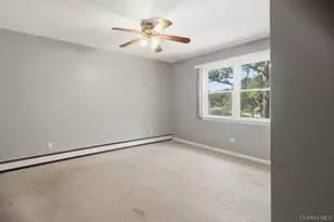 271 Wilson Blvd, Islip, NY 11751 - Photo 19