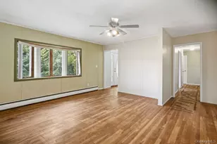 271 Wilson Blvd, Islip, NY 11751 - Photo 5