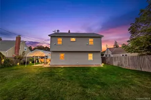 28 Book Ln, Levittown, NY 11756 - Photo 21