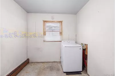 28 Book Lane, Levittown, NY 11756 - Photo 17