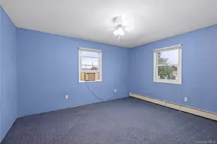 28 Book Ln, Levittown, NY 11756 - Photo 9