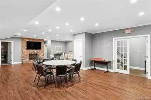 11 Club House Ct, Woodbury, NY 11797 - Photo 31