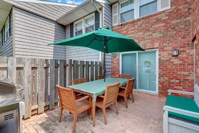 11 Clubhouse Court, Woodbury, NY 11797 - Photo 3