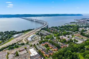 330 S Broadway, Tarrytown, NY 10591 - Photo 35