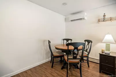 107 Avenue A, Holbrook, NY 11741 - Photo 21
