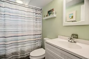 107 Avenue A, Holbrook, NY 11741 - Photo 19