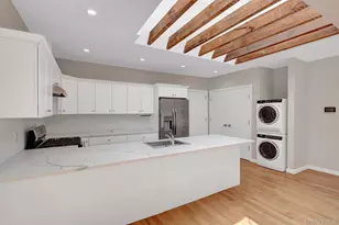 136 Rockaway Ave, Valley Stream, NY 11580 - Photo 9