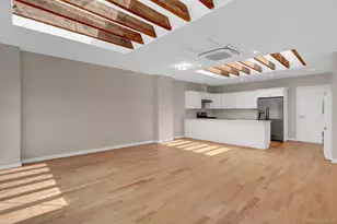 136 Rockaway Ave, Valley Stream, NY 11580 - Photo 3
