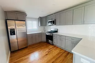 99-76 164th Ave, Howard Beach, NY 11414 - Photo 3