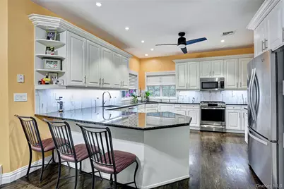 7 Birdie Drive, Suffern, NY 10901 - Photo 13