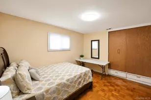 7 Primrose Ave, Hicksville, NY 11801 - Photo 25