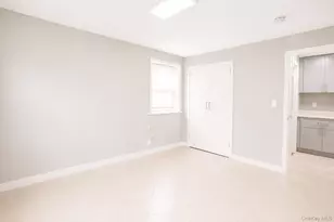 248 E Broadway, Long Beach, NY 11561 - Photo 21
