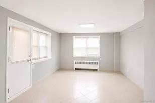248 E Broadway, Long Beach, NY 11561 - Photo 9
