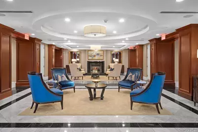 1000 Royal Court #1207, North Hills, NY 11040 - Photo 21