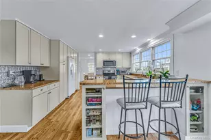8 High Meadow Ln, Jamesport, NY 11947 - Photo 9