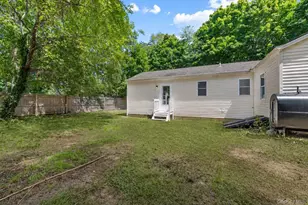 685 Horseblock Road, Brookhaven, NY 11719 - Photo 31