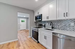 685 Horseblock Road, Brookhaven, NY 11719 - Photo 7