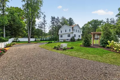 21 Twin Lakes Road, South Salem, NY 10590 - Photo 13