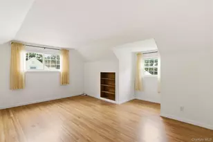 15 Apple Ln, Commack, NY 11725 - Photo 15