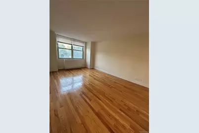 41-40 Union Street #2O, Flushing, NY 11355 - Photo 7