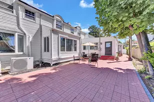 64 E Roe Blvd, Patchogue, NY 11788 - Photo 25